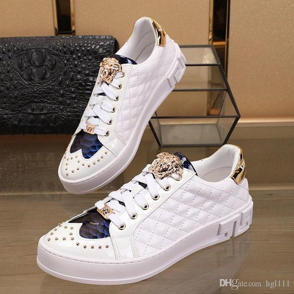 autumn and winter new european station men's white shoes medusa leather casual shoes comfortable breathable tide shoes thick bottom a p
autumn and winter new european station men's white shoes medusa leather casual shoes comfortable breathable tide shoes thick bottom a p