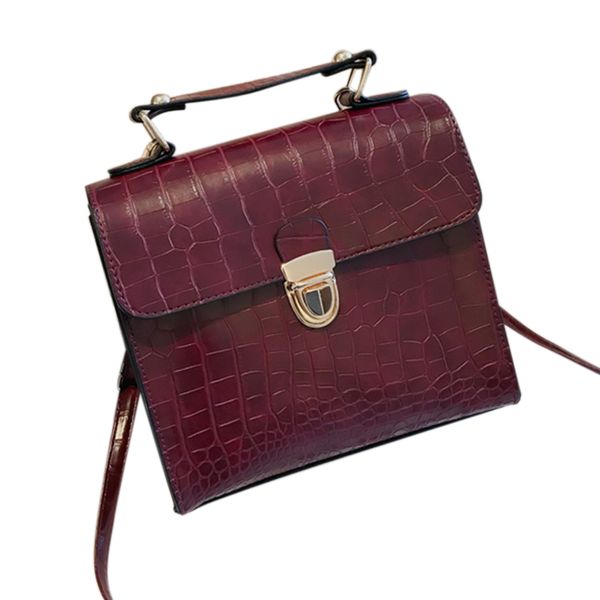 fashion trend stone pattern buckle small square shoulder bag across wild ladies bag crocodile skin red
fashion trend stone pattern buckle small square shoulder bag across wild ladies bag crocodile skin red