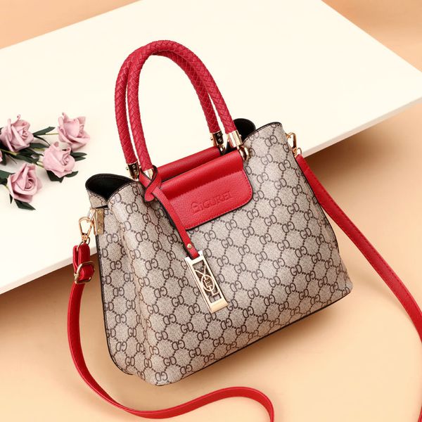 women tote bags new fashion pu leather messenger bag female cross body shoulder business bags for women clutch bag
women tote bags new fashion pu leather messenger bag female cross body shoulder business bags for women clutch bag