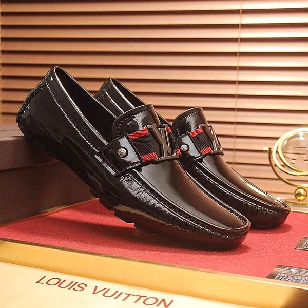 Sapatos ocasionais ye447677687
Sapatos ocasionais ye447677687