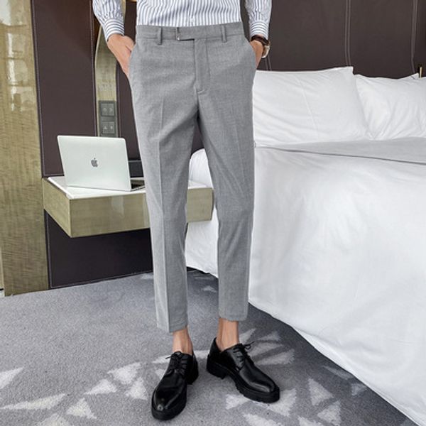 2020 new men's spring and summer korean version of slim personality casual trousers men's trend fashion wild nine points, Black
2020 new men's spring and summer korean version of slim personality casual trousers men's trend fashion wild nine points, Black