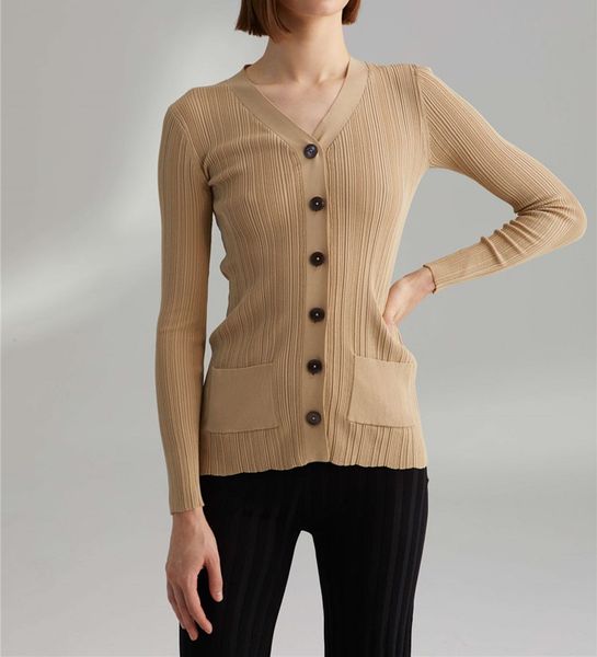 black cassino knit cardigan v-neck long sleeves front buttons up side pockets woman elastic knitted jacket, White
black cassino knit cardigan v-neck long sleeves front buttons up side pockets woman elastic knitted jacket, White