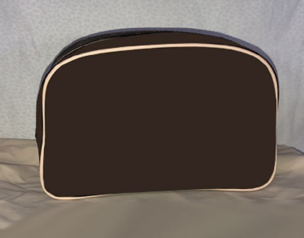 brown flower mo. toiletry / toiletries bag 25 m47527 or cotton bag , customer designate product
brown flower mo. toiletry / toiletries bag 25 m47527 or cotton bag , customer designate product