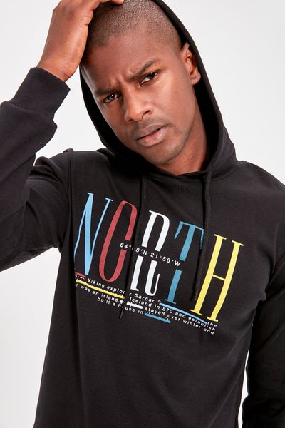 trendyol black men 's hooded long sleeve printed thin fabric new sweatshirt tmnaw20sw0352
trendyol black men 's hooded long sleeve printed thin fabric new sweatshirt tmnaw20sw0352