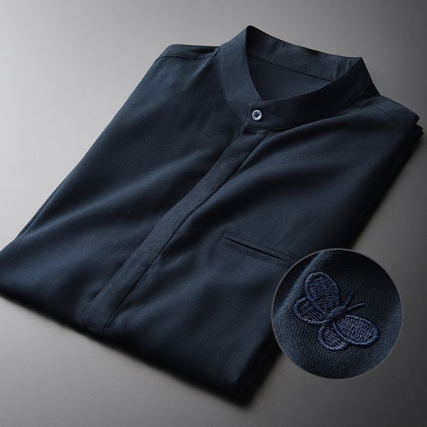 stand collar mens shirts luxury embroidery long sleeve mens dress shirts plus size 4xl chest fake pocket design man shirt, White;black
stand collar mens shirts luxury embroidery long sleeve mens dress shirts plus size 4xl chest fake pocket design man shirt, White;black