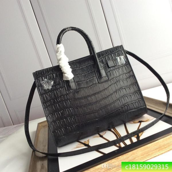 2019 luxury european and american alligator pattern brand new lady real leather shoulder bag tote purse handbag
2019 luxury european and american alligator pattern brand new lady real leather shoulder bag tote purse handbag