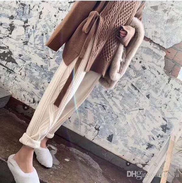 new winter han edition twist streak grandma knitted net red pants turnip pants more relaxed leisure trousers, Black;white
new winter han edition twist streak grandma knitted net red pants turnip pants more relaxed leisure trousers, Black;white