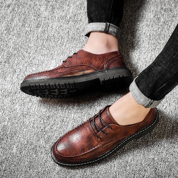 2019 autumn and winter new style trend casual shoes england bullock business social formal wear small leather shoes, Black
2019 autumn and winter new style trend casual shoes england bullock business social formal wear small leather shoes, Black