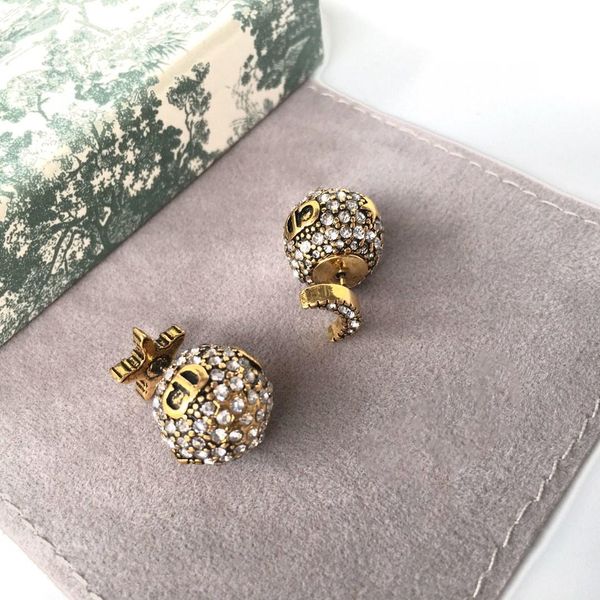 fashion new asymmetric star moon full diamond designer earrings luxury designer jewelry women earrings, Golden
fashion new asymmetric star moon full diamond designer earrings luxury designer jewelry women earrings, Golden