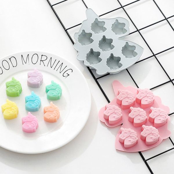 New 3D Silicone Soap Mold Unicorn Shape Ice Cube Candy Chocolate Cake Cookie Cupcake Molds Soap Mould Baking Pan Pastry Tools
New 3D Silicone Soap Mold Unicorn Shape Ice Cube Candy Chocolate Cake Cookie Cupcake Molds Soap Mould Baking Pan Pastry Tools