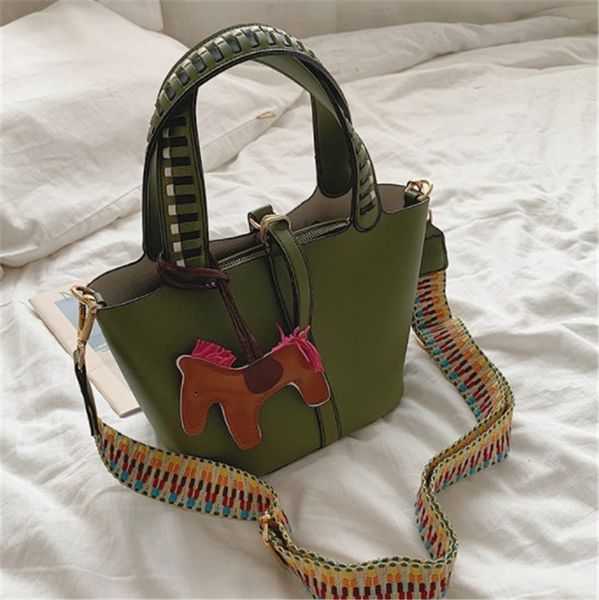 Designer Portable Bucket Bag Fashion Mother Child Bags Tide Single Shoulder Fashion4 PH-CFY2001123
Designer Portable Bucket Bag Fashion Mother Child Bags Tide Single Shoulder Fashion4 PH-CFY2001123
