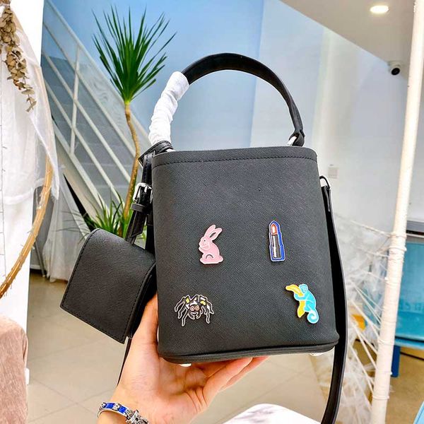 womens crossbody bags fashion bucket bag shoulder handbag lady quality real leather multicolor coin purse
womens crossbody bags fashion bucket bag shoulder handbag lady quality real leather multicolor coin purse