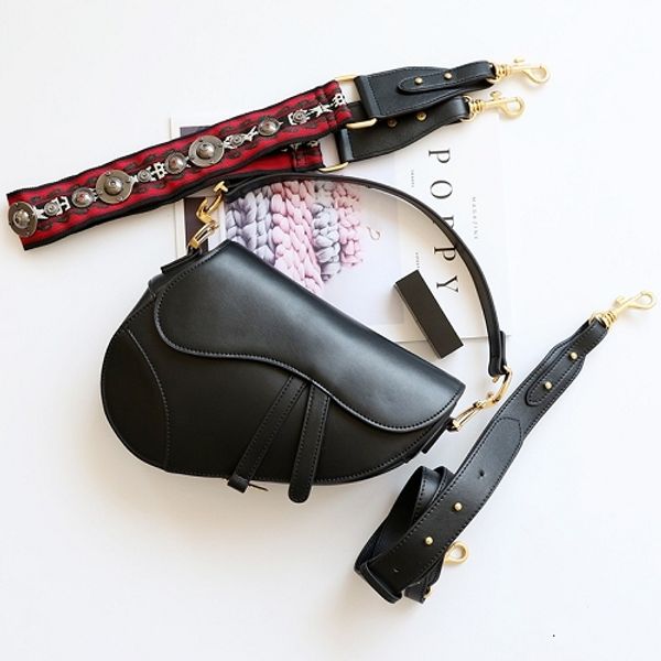b 2019 designer women's handbags new high-end luxury letter shoulder bag high-quality leather messenger bag luxury saddle bag
b 2019 designer women's handbags new high-end luxury letter shoulder bag high-quality leather messenger bag luxury saddle bag