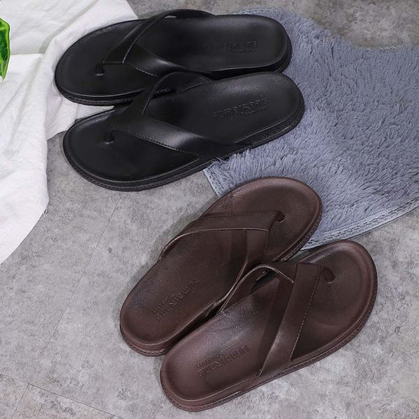 02049 slippers rubber slide sandal floral brocade men slipper gear bottoms flip flops women striped beach causal slipper with box size:35-45, Black
02049 slippers rubber slide sandal floral brocade men slipper gear bottoms flip flops women striped beach causal slipper with box size:35-45, Black