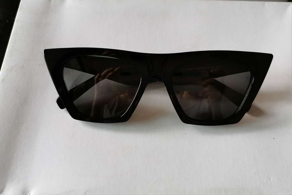 fashion edge 41468 cat eye sunglasses black frame gray lens des lunettes de soleil luxury women cateye sunglasses new with box, White;black
fashion edge 41468 cat eye sunglasses black frame gray lens des lunettes de soleil luxury women cateye sunglasses new with box, White;black