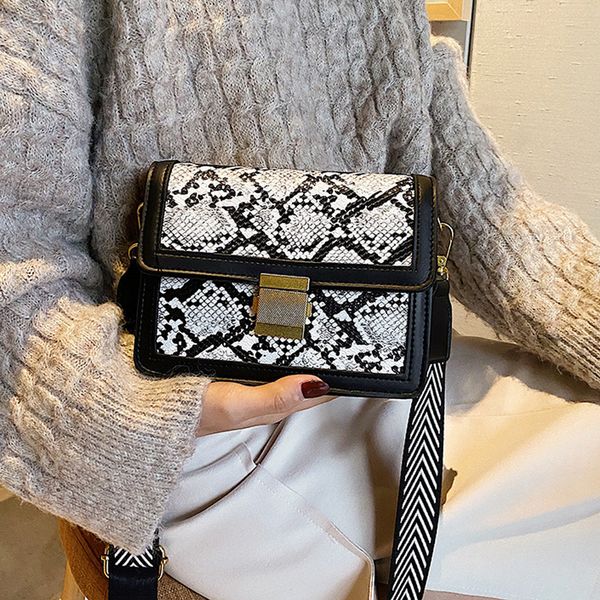 38# women retro serpentine crossbody bag for women fashion wide shoulder classic messenger bag 2019 luxury tote
38# women retro serpentine crossbody bag for women fashion wide shoulder classic messenger bag 2019 luxury tote