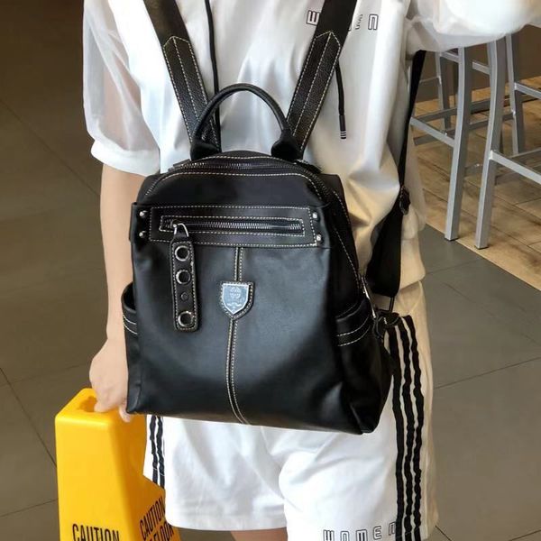 new 2019 retro backpack female brand leather ladies backpack large capacity student bag girl casual shoulder bag female
new 2019 retro backpack female brand leather ladies backpack large capacity student bag girl casual shoulder bag female