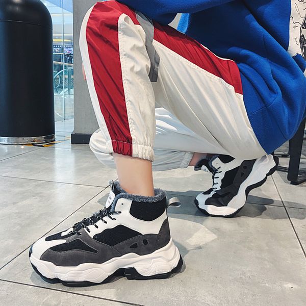 33men kanye 700 runner walking shoes 800 chunky sneakers outdoor sports triple australia winter snow designer trainers, Black
33men kanye 700 runner walking shoes 800 chunky sneakers outdoor sports triple australia winter snow designer trainers, Black