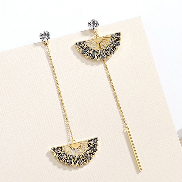 bohemia dangle drop earrings women accessories fan shaped handmade tassels earrings ethnic jewelry ing, Silver
bohemia dangle drop earrings women accessories fan shaped handmade tassels earrings ethnic jewelry ing, Silver