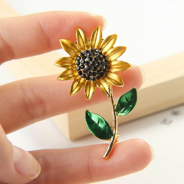 классического подсолнечник брошь желтой эмаль цветок pins женщина coat ювелирных аксессуары вс цветок брошка воротник pins подарки, Gray
классического подсолнечник брошь желтой эмаль цветок pins женщина coat ювелирных аксессуары вс цветок брошка воротник pins подарки, Gray