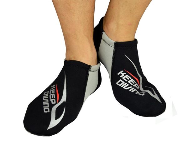keep diving 3mm colorful diving neoprene socks black beach swimming shoes snorkeling equipment fins s488
keep diving 3mm colorful diving neoprene socks black beach swimming shoes snorkeling equipment fins s488
