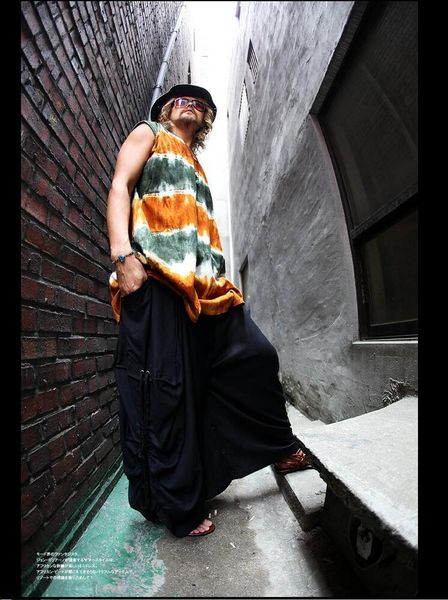 27-44 men wide leg pants non-mainstream culottes big cross trouser boot cut plus size clothing singer costumes new 2019, Black
27-44 men wide leg pants non-mainstream culottes big cross trouser boot cut plus size clothing singer costumes new 2019, Black