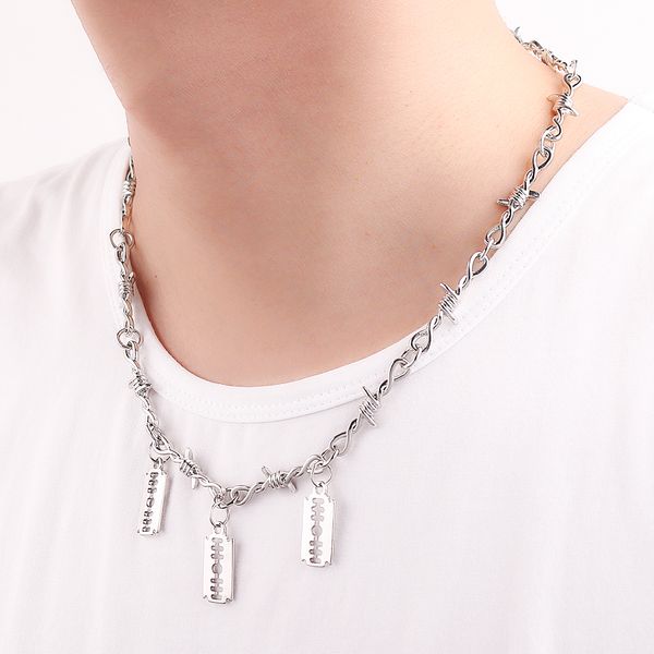 2019 new handmade punk razor silver men women chain thorns spur necklace heavy duty padlock choker metal collar
2019 new handmade punk razor silver men women chain thorns spur necklace heavy duty padlock choker metal collar