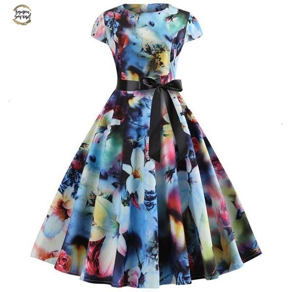 vintage women dress 2019 summer floral print short sleeve dresses 50s 60s office party rockabilly swing pinup plus size designer clothes, Black;gray
vintage women dress 2019 summer floral print short sleeve dresses 50s 60s office party rockabilly swing pinup plus size designer clothes, Black;gray