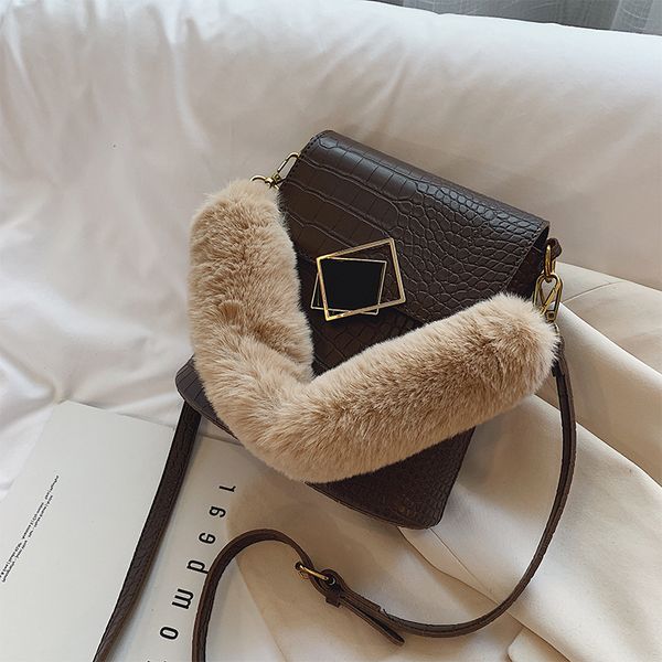 урожай мода женский плюшевые tote сумка 2019 новый кожаный качества женская сумка конструктора картины крокодила плеча сумка
урожай мода женский плюшевые tote сумка 2019 новый кожаный качества женская сумка конструктора картины крокодила плеча сумка