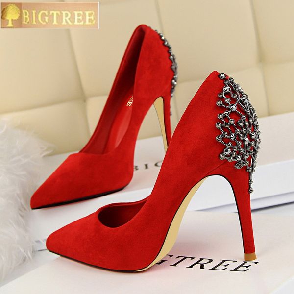 elegant metal crystal women high heels shoes 2018 new fashion party shoes women's pointed toe shallow solid flock 6 colors, Black
elegant metal crystal women high heels shoes 2018 new fashion party shoes women's pointed toe shallow solid flock 6 colors, Black