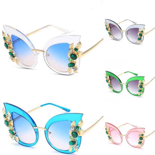 fashion attitude men women sunglasses rimless clear glasses gold silver metal frame buffalo horn sunglasses lunettes gafas de sol #269661, White;black
fashion attitude men women sunglasses rimless clear glasses gold silver metal frame buffalo horn sunglasses lunettes gafas de sol #269661, White;black