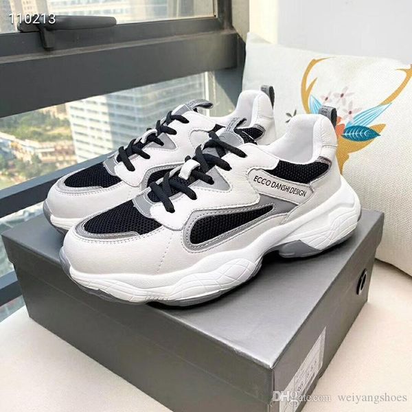 autumn new leather old shoes women's mesh breathable sports casual shoes women's thick-soled students running shoes t
autumn new leather old shoes women's mesh breathable sports casual shoes women's thick-soled students running shoes t