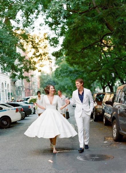 beach wedding dresses ivory tea length short wedding dress with sleeves v neck country garden reception bridal gowns, White
beach wedding dresses ivory tea length short wedding dress with sleeves v neck country garden reception bridal gowns, White