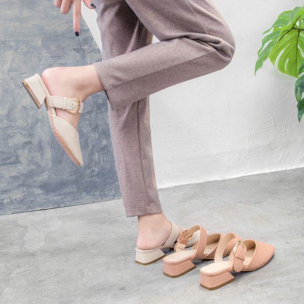 zawsthia 2020 summer outside woman slides sandals chunky low heels slip-on buckle ladies girls shoes women slippers mules, Black
zawsthia 2020 summer outside woman slides sandals chunky low heels slip-on buckle ladies girls shoes women slippers mules, Black