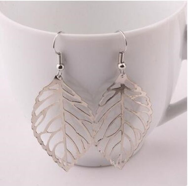 fashion women simple jewelry gold plated leaf alloy dangle earring silver gold color for gift and party
fashion women simple jewelry gold plated leaf alloy dangle earring silver gold color for gift and party