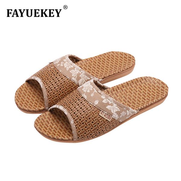 fayuekey 2019 new summer home cane linen flax slippers for men beach breathable non-slip slides flat shoes, Blue;gray
fayuekey 2019 new summer home cane linen flax slippers for men beach breathable non-slip slides flat shoes, Blue;gray