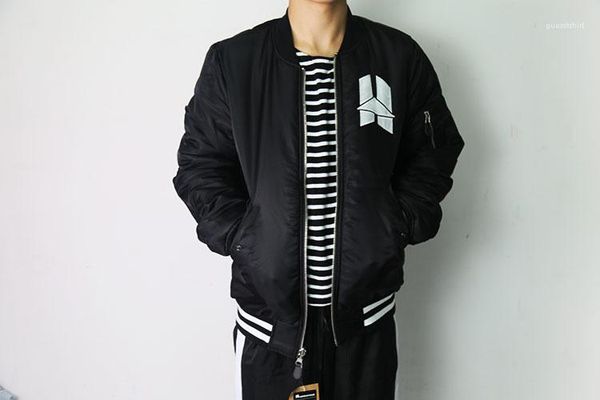 designer hombres male coats reversible bomber baseball jackets ma1 bomber flight jackets men winter, Black;brown
designer hombres male coats reversible bomber baseball jackets ma1 bomber flight jackets men winter, Black;brown