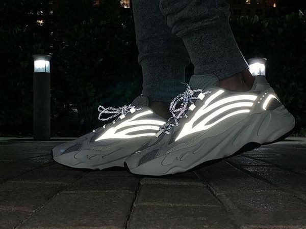 new 700 mauve running shoe mens wave runner 700 kanye west designer sneakers women 2019 brand boot us5.5-11 ag, Black
new 700 mauve running shoe mens wave runner 700 kanye west designer sneakers women 2019 brand boot us5.5-11 ag, Black
