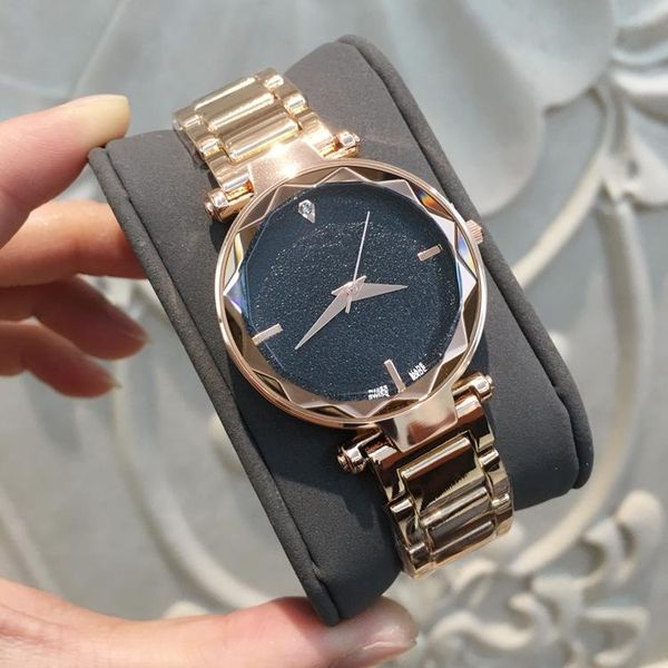 dropshipping rose gold famous women watch japan movement stainless steel luxury lady wristwwatch quartz clock shine black dial, Slivery;brown
dropshipping rose gold famous women watch japan movement stainless steel luxury lady wristwwatch quartz clock shine black dial, Slivery;brown