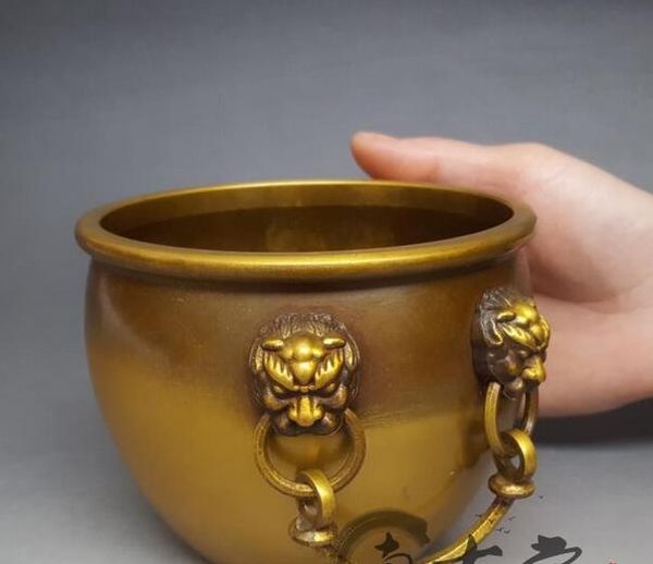 antique pure copper beijing forbidden city cylinder decoration tiger head copper cylinder storage tank jucai decorative decorative antique c
antique pure copper beijing forbidden city cylinder decoration tiger head copper cylinder storage tank jucai decorative decorative antique c