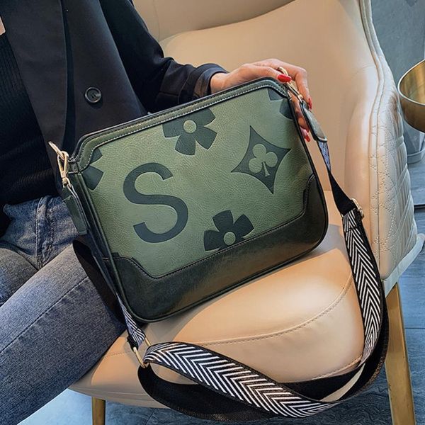 sac a main femme holographic bags for women 2020 new luxury handbags fashion retro small square bag one shoulder cross body bag
sac a main femme holographic bags for women 2020 new luxury handbags fashion retro small square bag one shoulder cross body bag