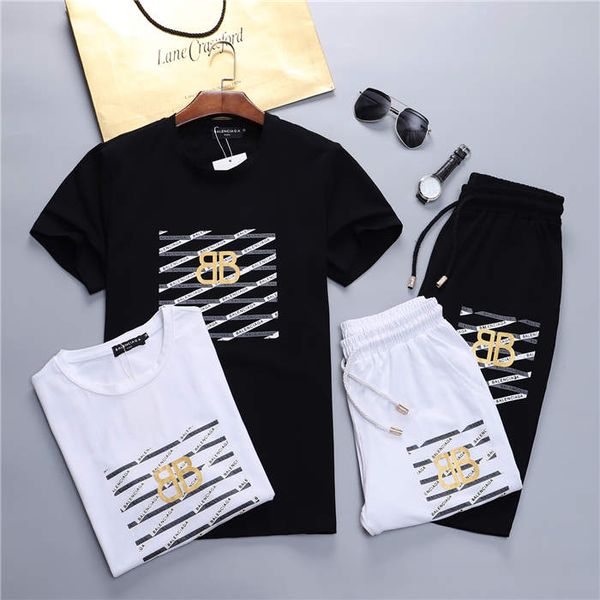 2018 new fashion brooch embroidery wolf men's t-shirt short-sleeved casual sportswear suit t-shirt trendy fractal t-shirt cool coat -3, Gray
2018 new fashion brooch embroidery wolf men's t-shirt short-sleeved casual sportswear suit t-shirt trendy fractal t-shirt cool coat -3, Gray