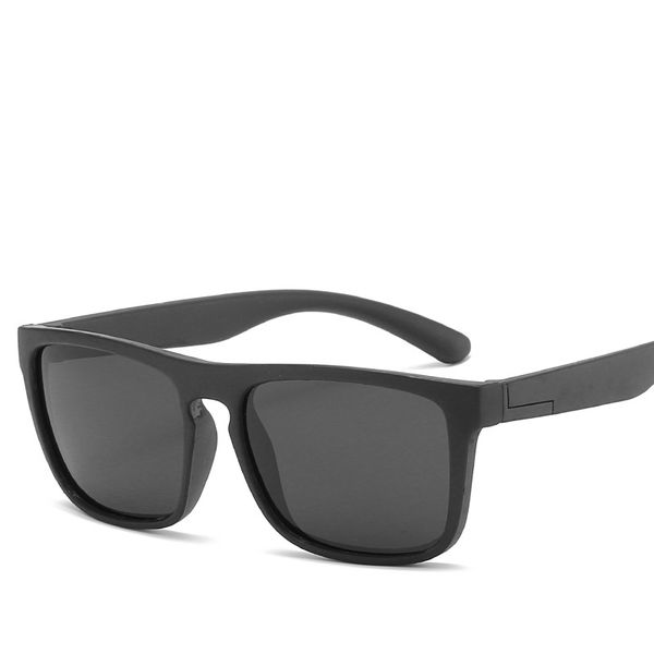 2020 new children's silicone sunglasses boys square polarized color film sunglasses soft and comfortable kids tide glasses, White;black
2020 new children's silicone sunglasses boys square polarized color film sunglasses soft and comfortable kids tide glasses, White;black