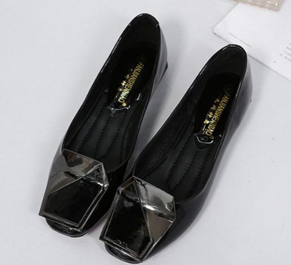 2018 women's shoes in spring and autumn with new style flat bottom square head shallow mouth, Black
2018 women's shoes in spring and autumn with new style flat bottom square head shallow mouth, Black