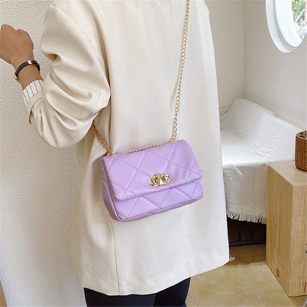 оригинальный дизайн 2020 новая мода женская плетеные сумки вышитые line square bag single плеча
оригинальный дизайн 2020 новая мода женская плетеные сумки вышитые line square bag single плеча