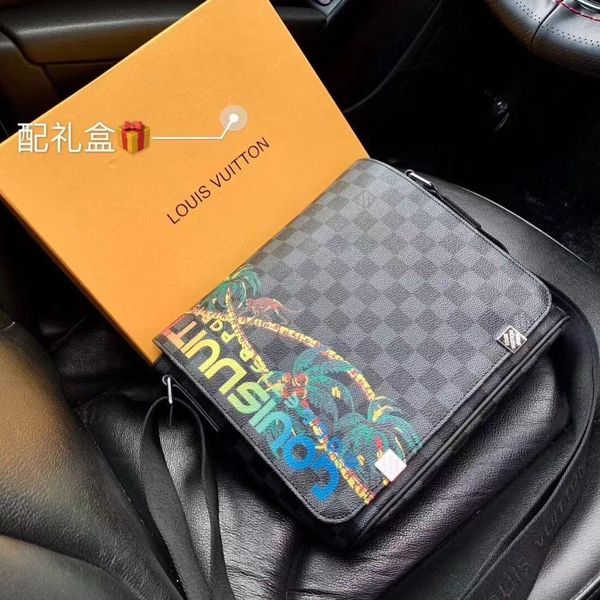 women's toiletry pouch 26cm fashional designer real leather clutch bag men zipper handbag
women's toiletry pouch 26cm fashional designer real leather clutch bag men zipper handbag