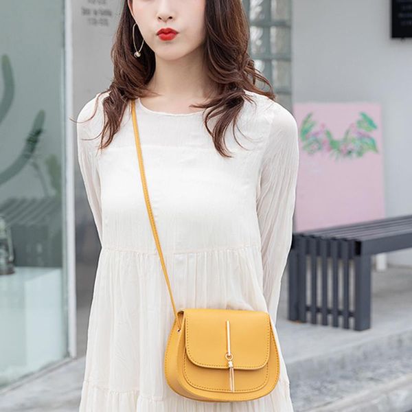 simple style crossbody bag solid color tassel leather shoulder bag messenger phone money pouch 2020 new small square
simple style crossbody bag solid color tassel leather shoulder bag messenger phone money pouch 2020 new small square