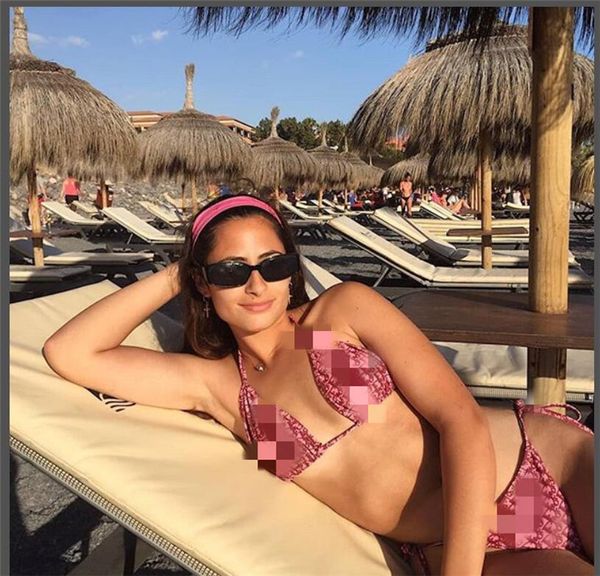 33women's luxury bikini new letter designer brand swimsuit fashion letter waist bandage three-point swimsuit backless vest bikini, White;black
33women's luxury bikini new letter designer brand swimsuit fashion letter waist bandage three-point swimsuit backless vest bikini, White;black