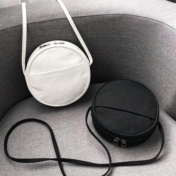 round women pu leather messenger bags casual circle shape shoulder bags fashion black white color females handbags bolsas mujer
round women pu leather messenger bags casual circle shape shoulder bags fashion black white color females handbags bolsas mujer