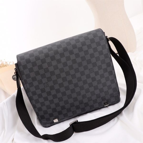 classic real leather men belt bag women genuine leather handbag real leather men backpack message bag n41030 33-28-9 cm
classic real leather men belt bag women genuine leather handbag real leather men backpack message bag n41030 33-28-9 cm